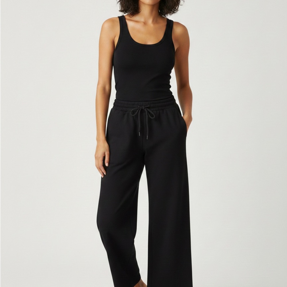 Elegant Black Wide-Leg Women's Pants